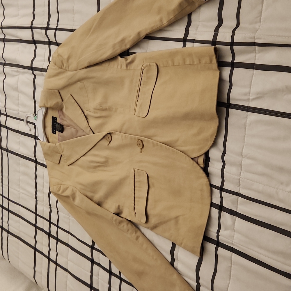 Woman blazer size 8